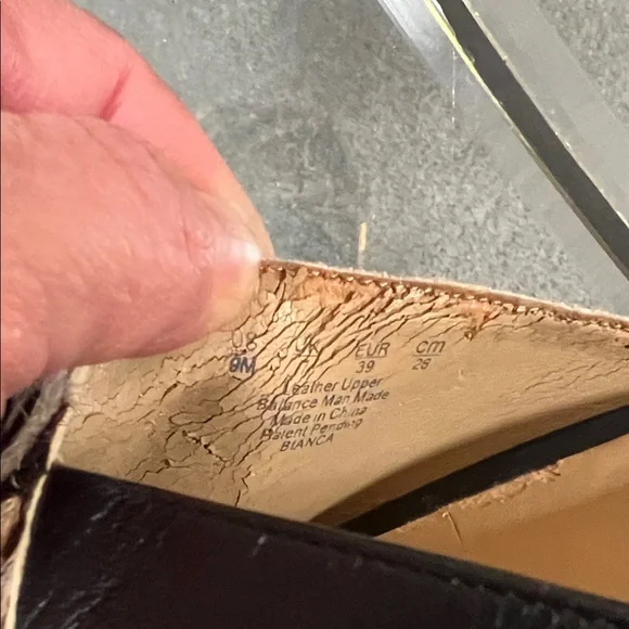 Naturalizer Black and Leopard Print slides 9M - Picture 5 of 5